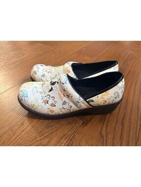 Ingaro Brandy White Multicolor Dog Print SlipOn Clog Shoes Womens Size 10